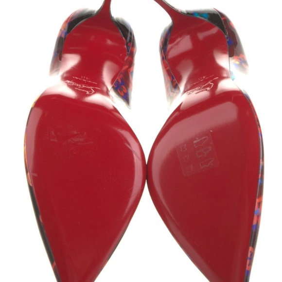 Christian Louboutin
Patent Leather Printed Pumps - Picture 4 of 4